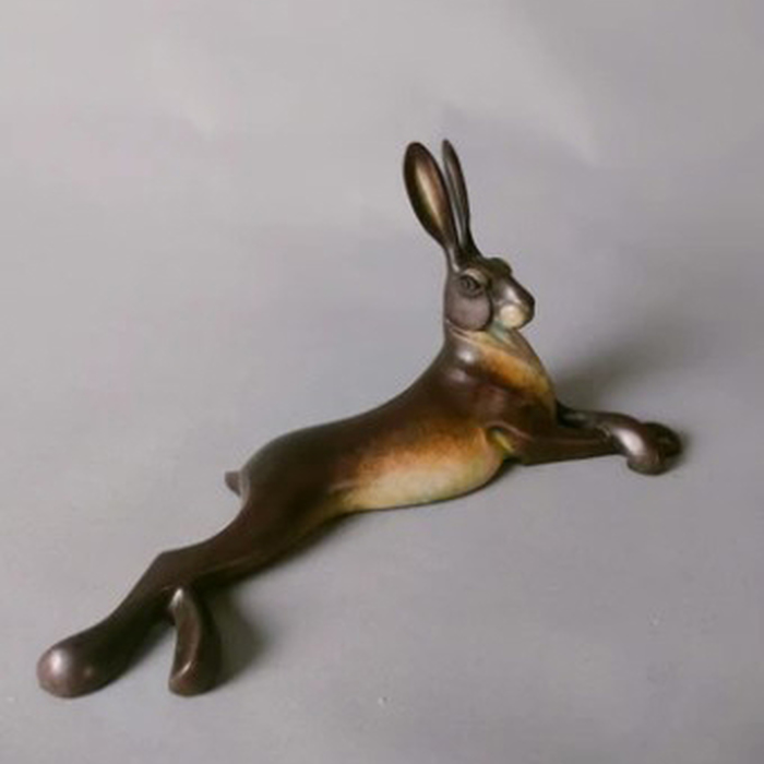 Laying Hare 2(1)